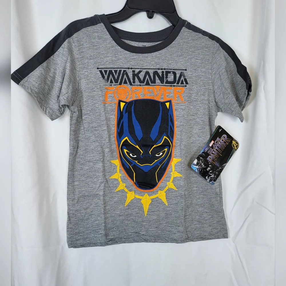 NWT Marvel Boys Black Panther Wakanda Forever Gray Short Sleeve T-Shirt Size 7